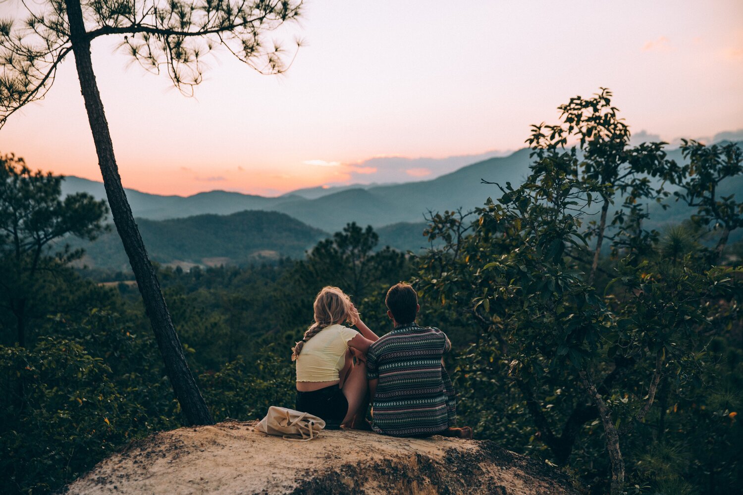couple-quietly-soak-in-the-view